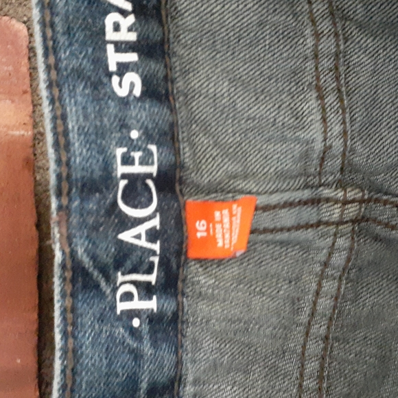 Children's Place - Boys Size 16 Jeans - Picture 2 of 3